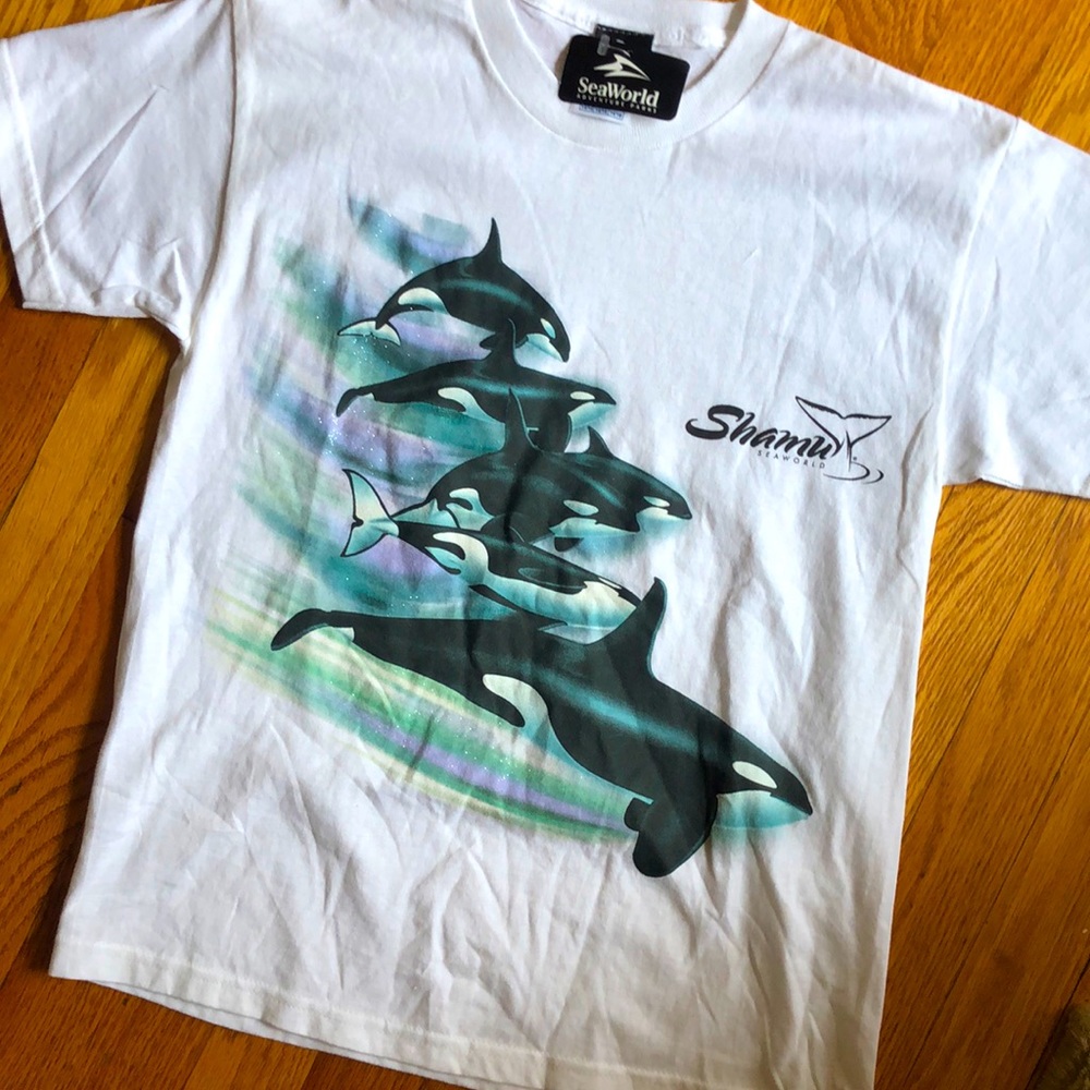 Vintage Deadstock SeaWorld Shamu Tee